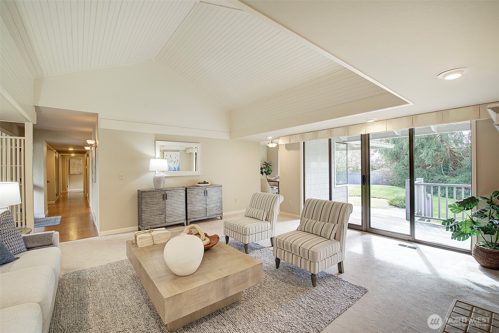 243 140th Avenue NE, Bellevue, WA 98005