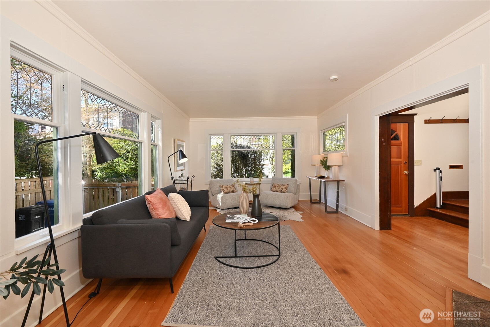 318 18th Avenue E, Seattle, WA 98112