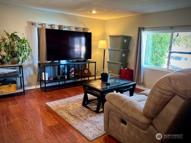 1320 N Oak Harbor Street #97, Oak Harbor, WA 98277