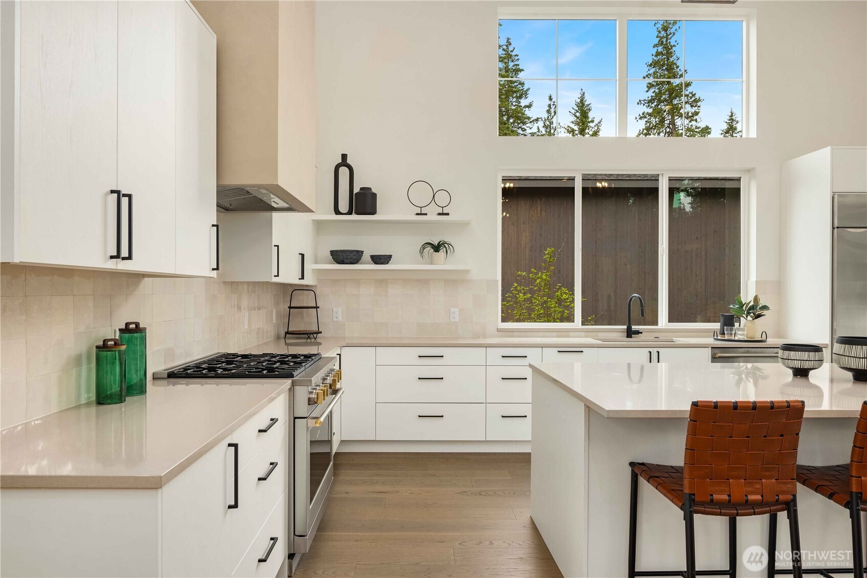 1950 Wanawish Loop , Cle Elum, WA 98922