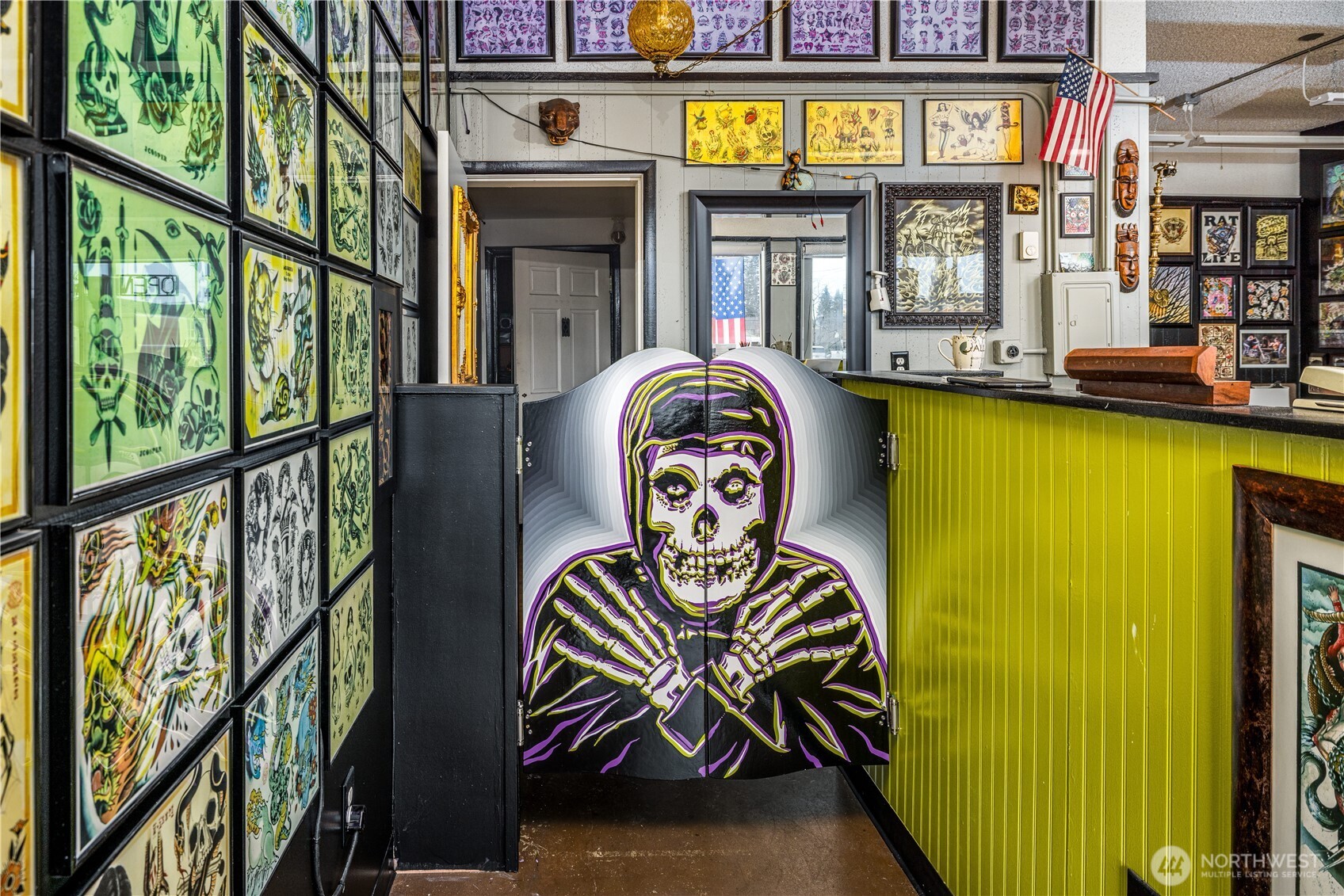 2011 Madison Street , Everett, WA 98203