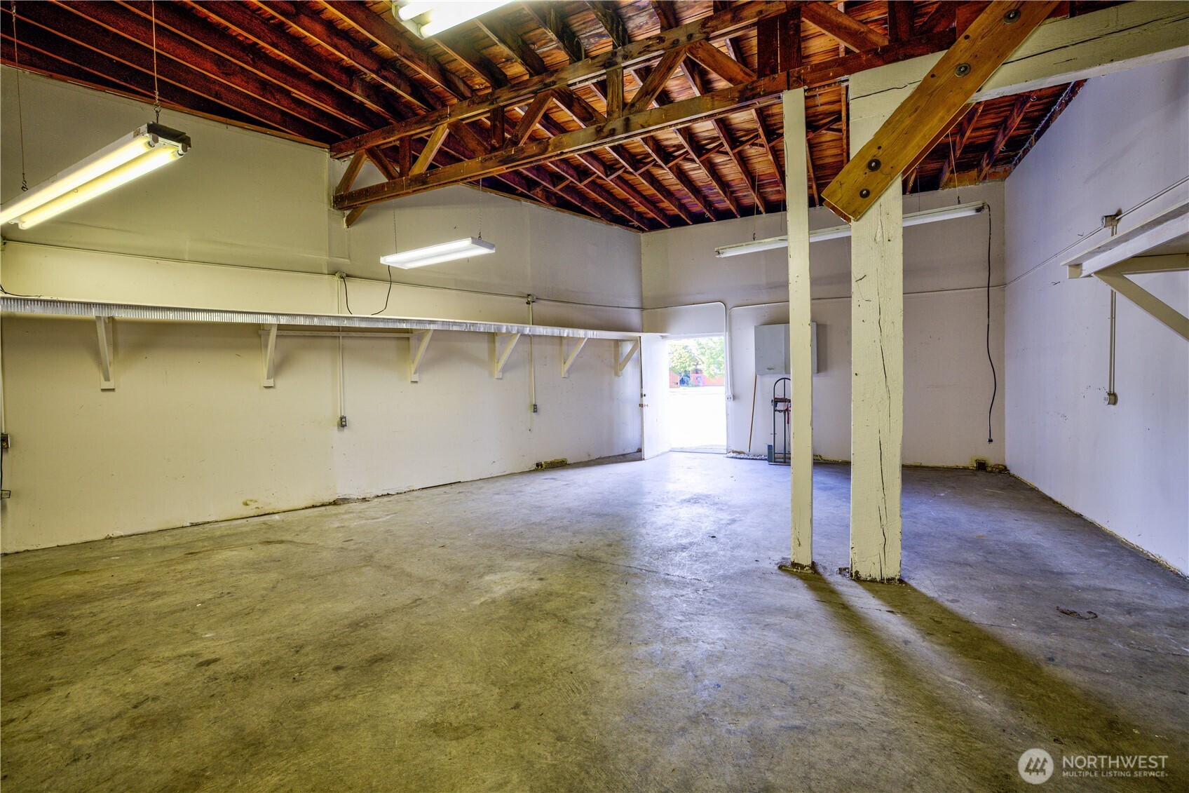 2011 Madison Street , Everett, WA 98203