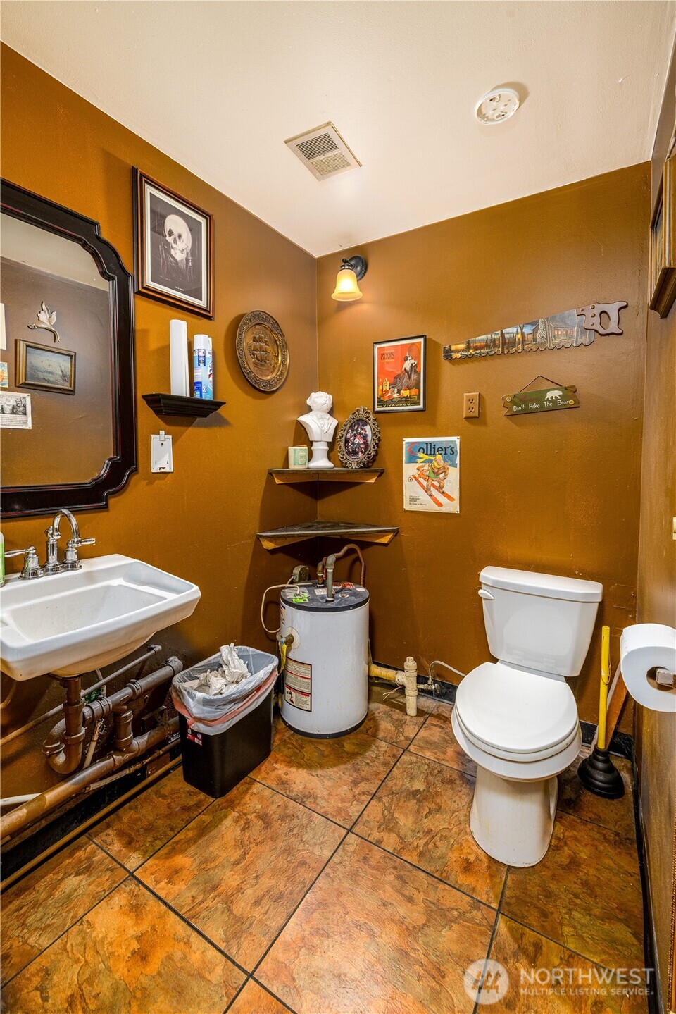 2011 Madison Street , Everett, WA 98203