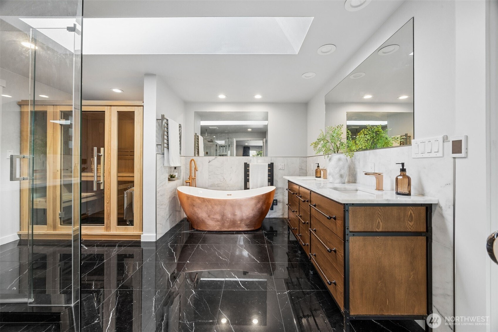 28904 5th Avenue S, Federal Way, WA 98003