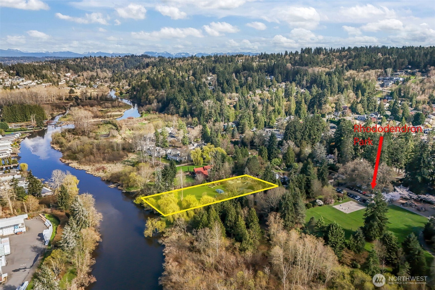 17050 70th Avenue NE, Kenmore, WA 98028