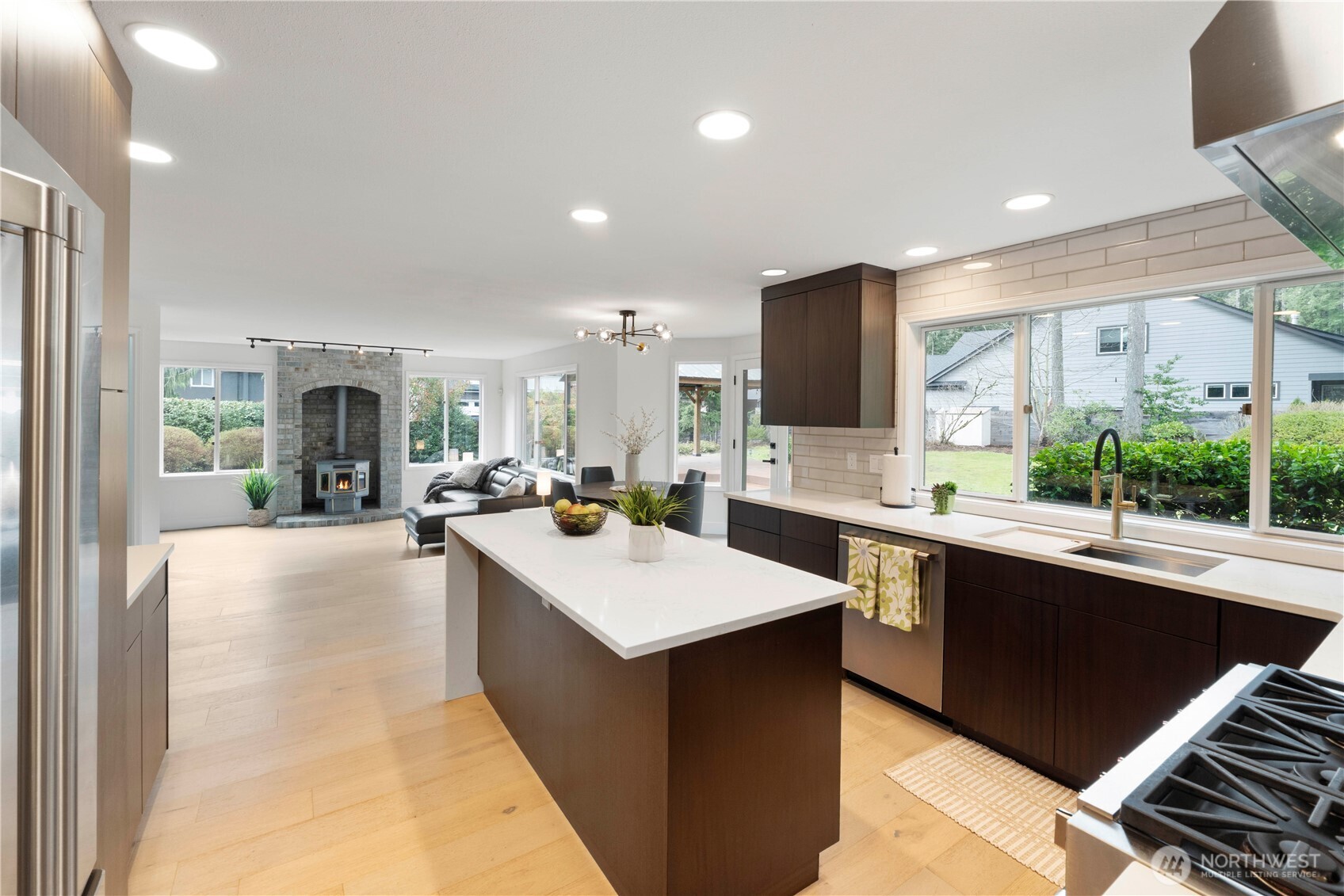 22314 SE 290th Street , Black Diamond, WA 98010