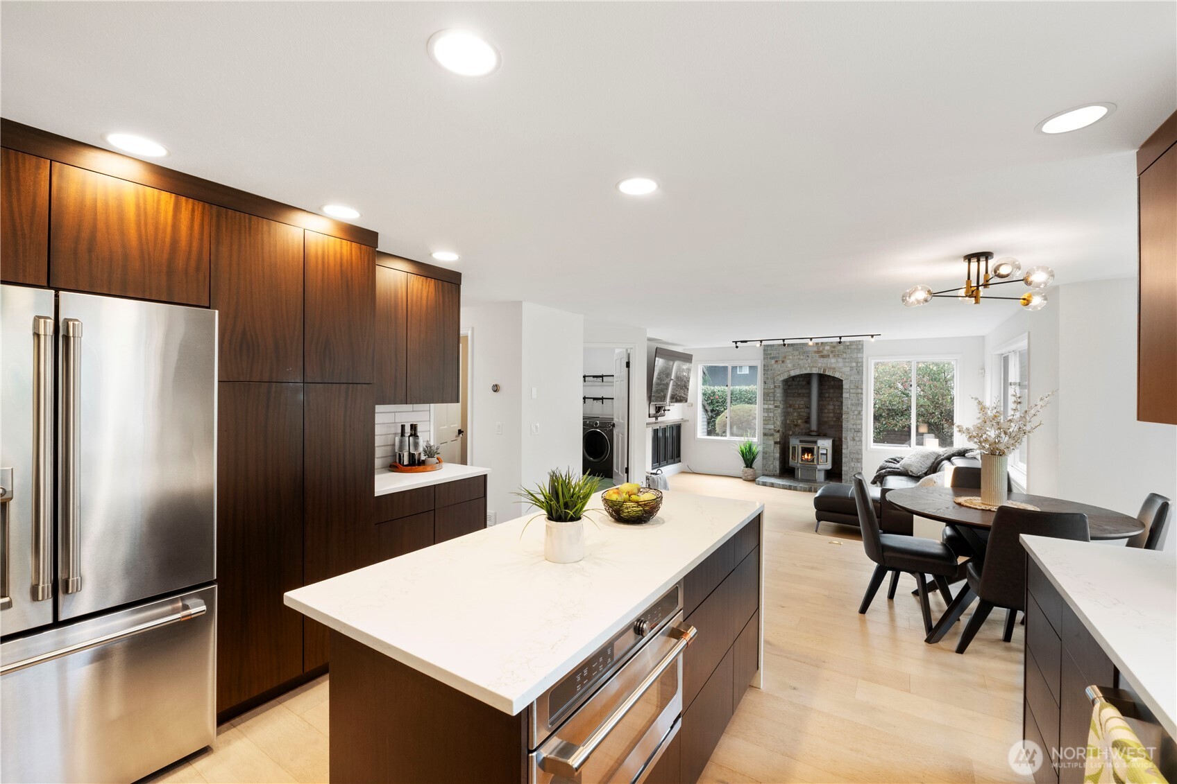 22314 SE 290th Street , Black Diamond, WA 98010