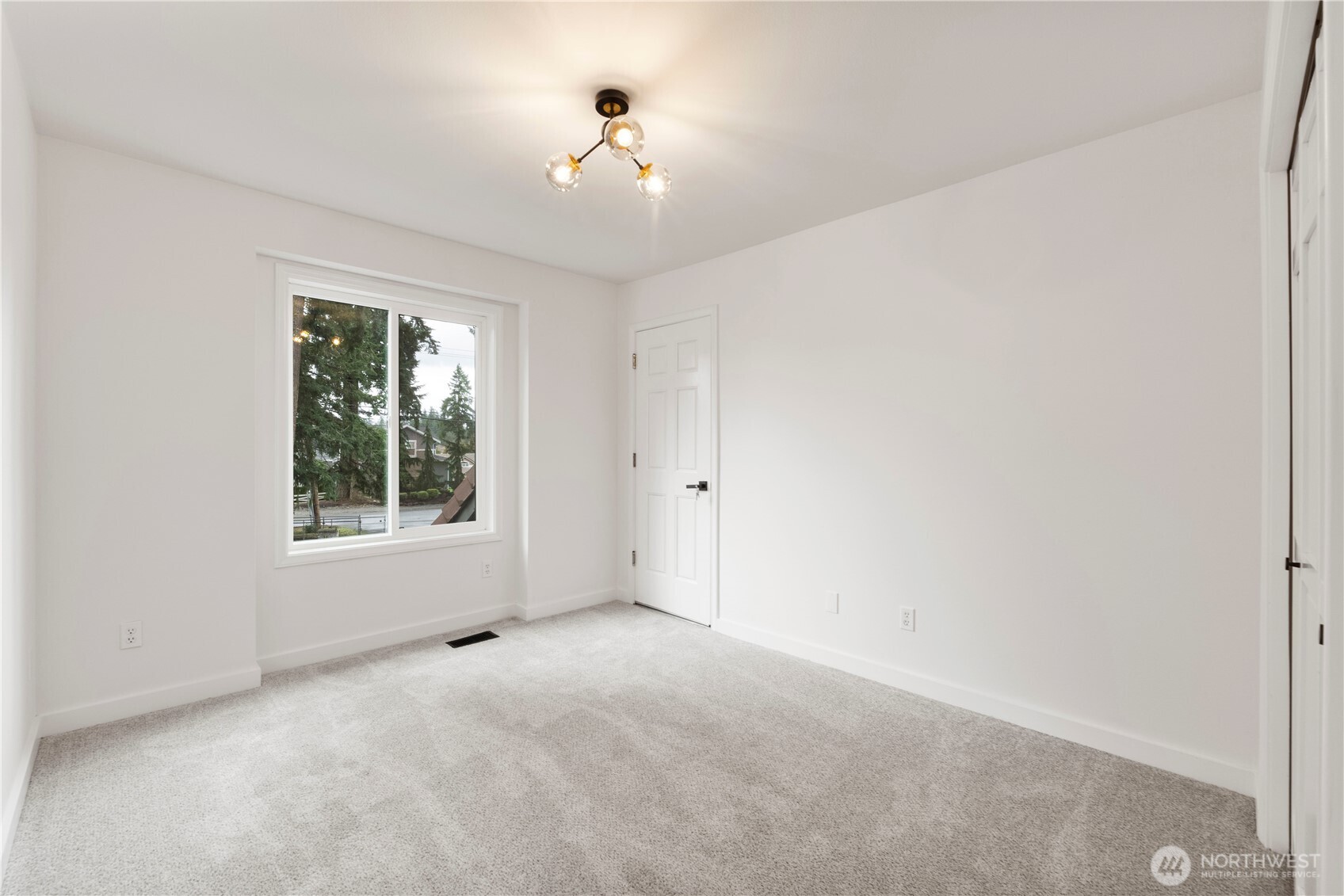 22314 SE 290th Street , Black Diamond, WA 98010