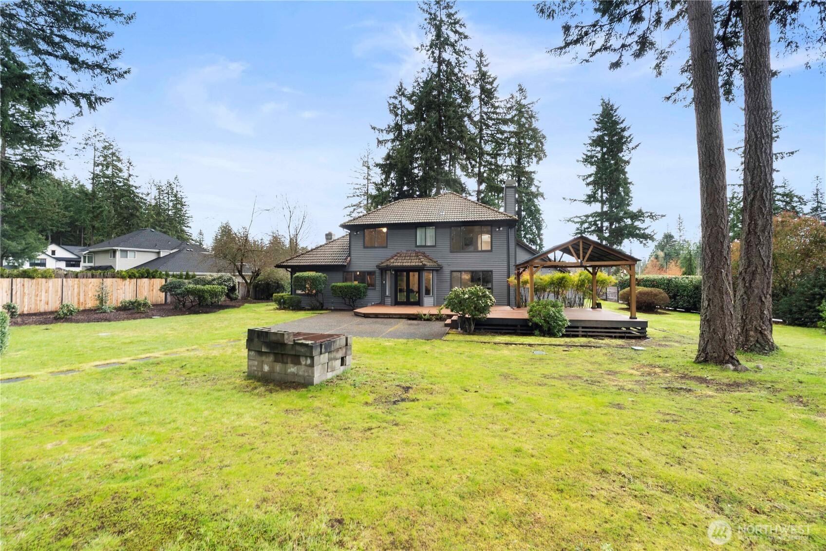 22314 SE 290th Street , Black Diamond, WA 98010