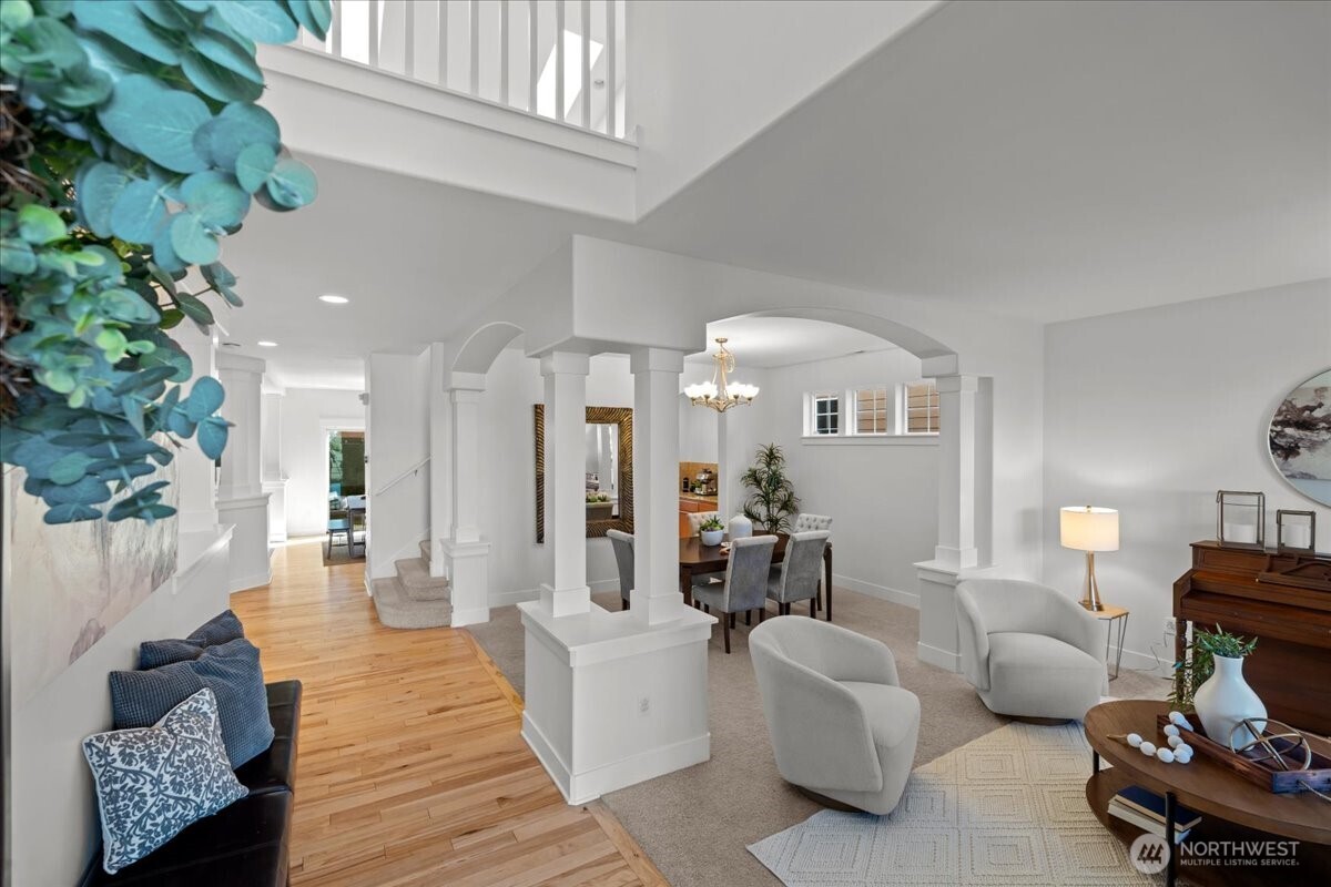 5221 NE 7th Place , Renton, WA 98059