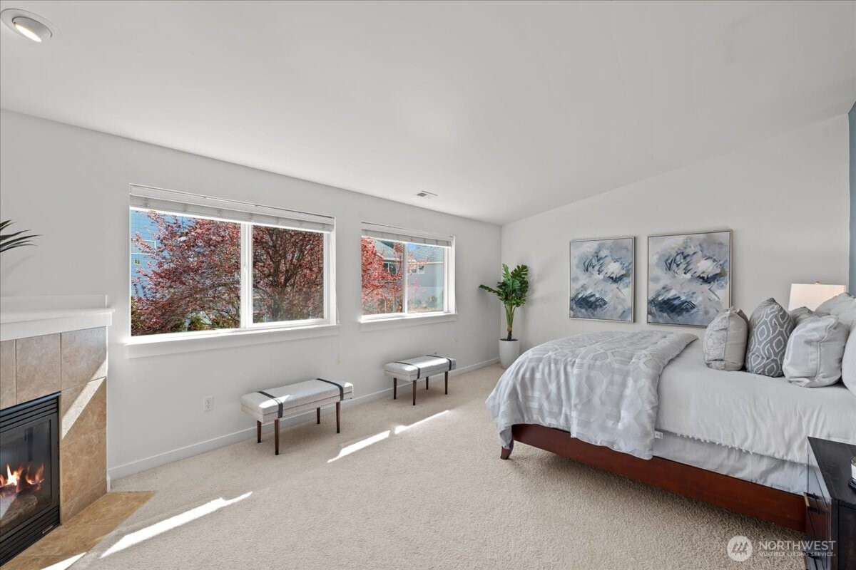 5221 NE 7th Place , Renton, WA 98059