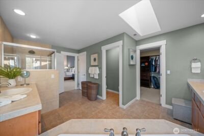 5221 NE 7th Place , Renton, WA 98059 - Photo 24