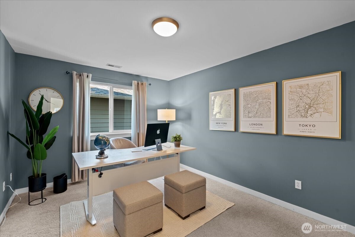 5221 NE 7th Place , Renton, WA 98059