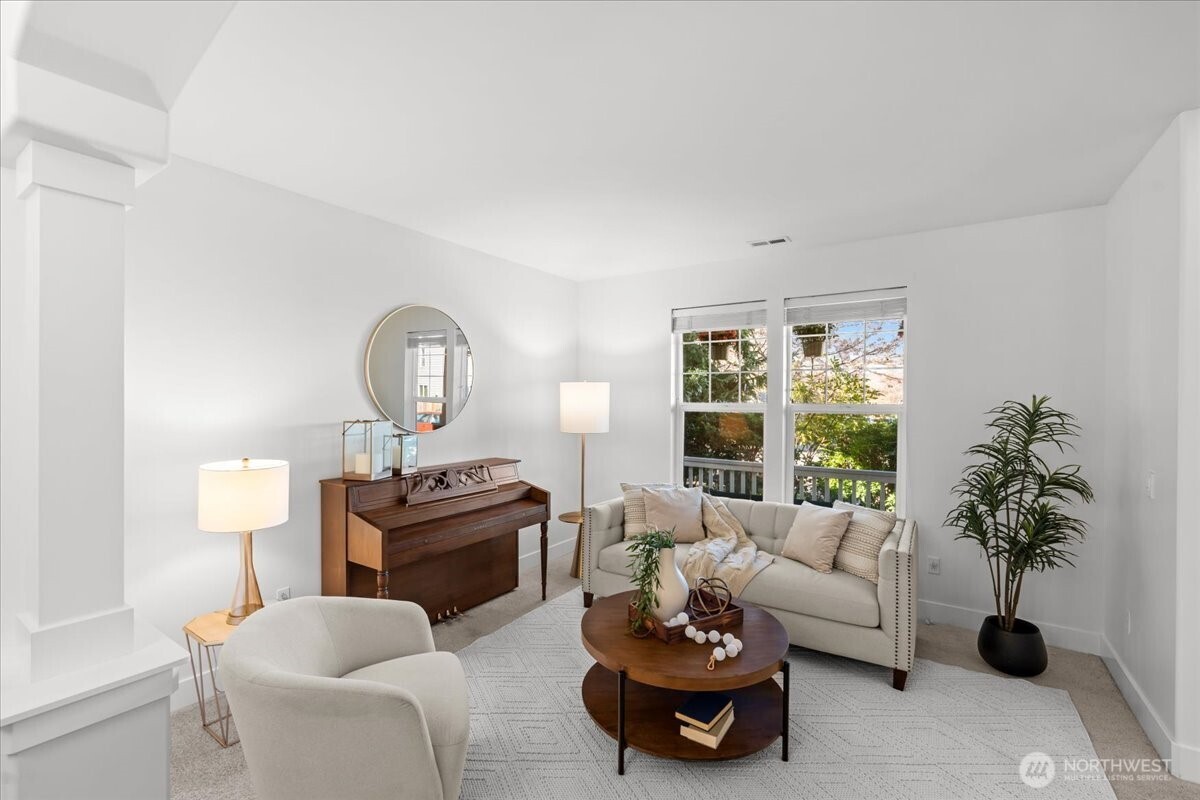 5221 NE 7th Place , Renton, WA 98059