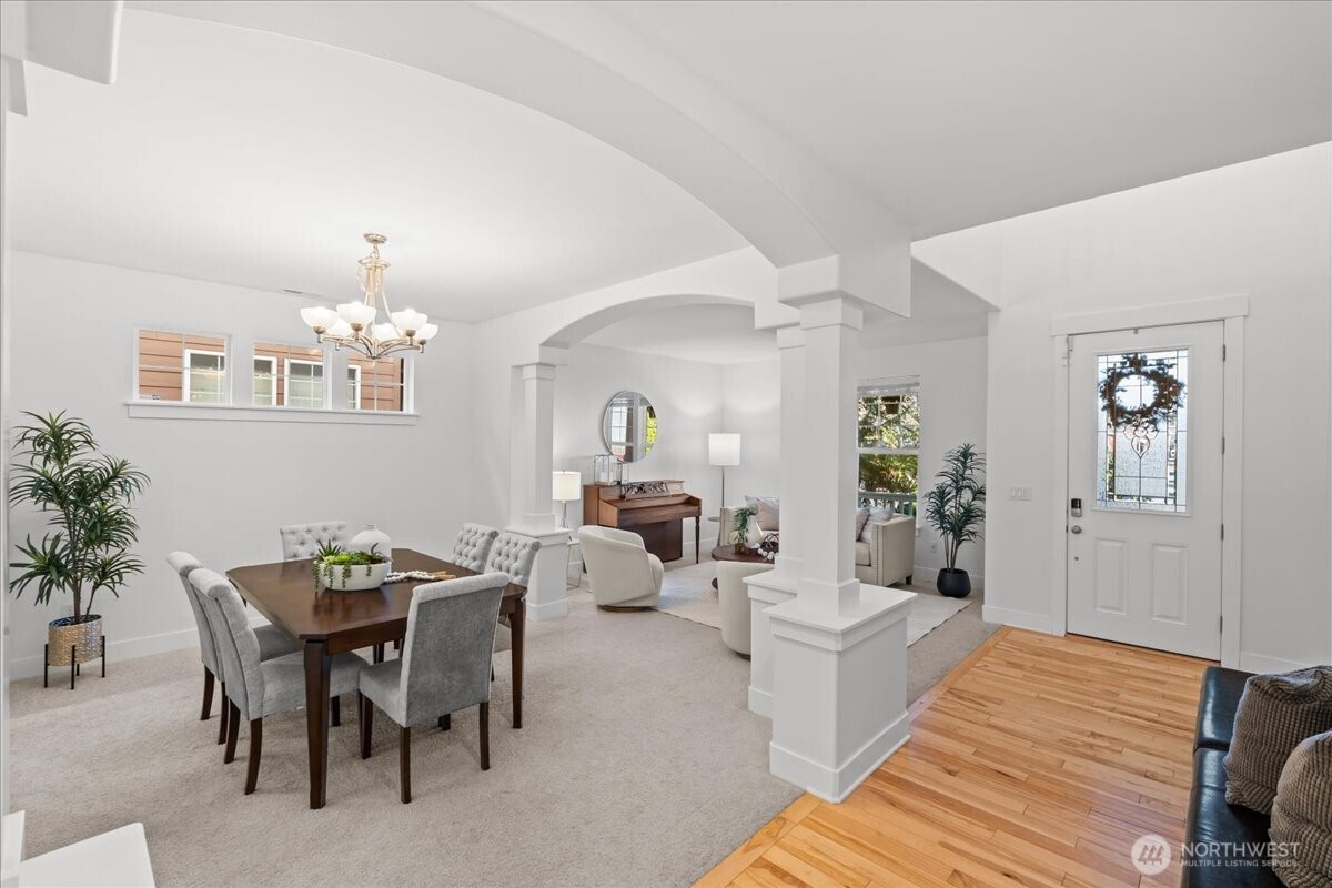 5221 NE 7th Place , Renton, WA 98059