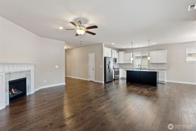 701 182nd Street E, Spanaway, WA 98387 - Photo 4