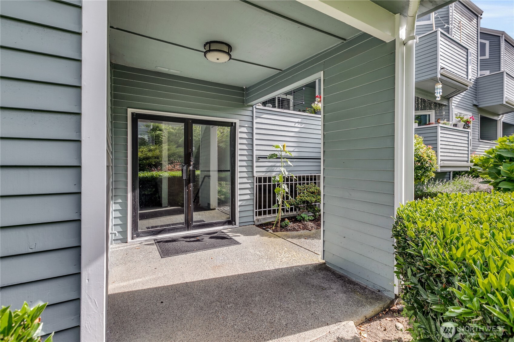 21925 7th Avenue S #124, Des Moines, WA 98198