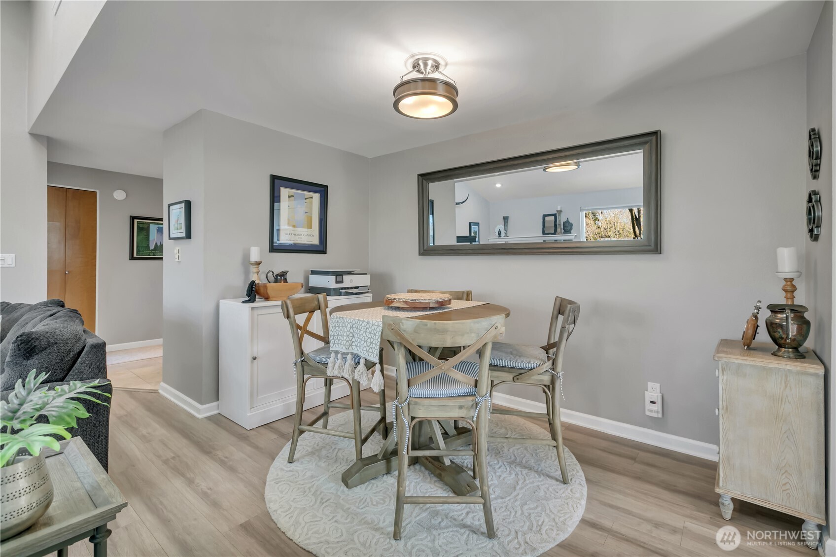 21925 7th Avenue S #124, Des Moines, WA 98198