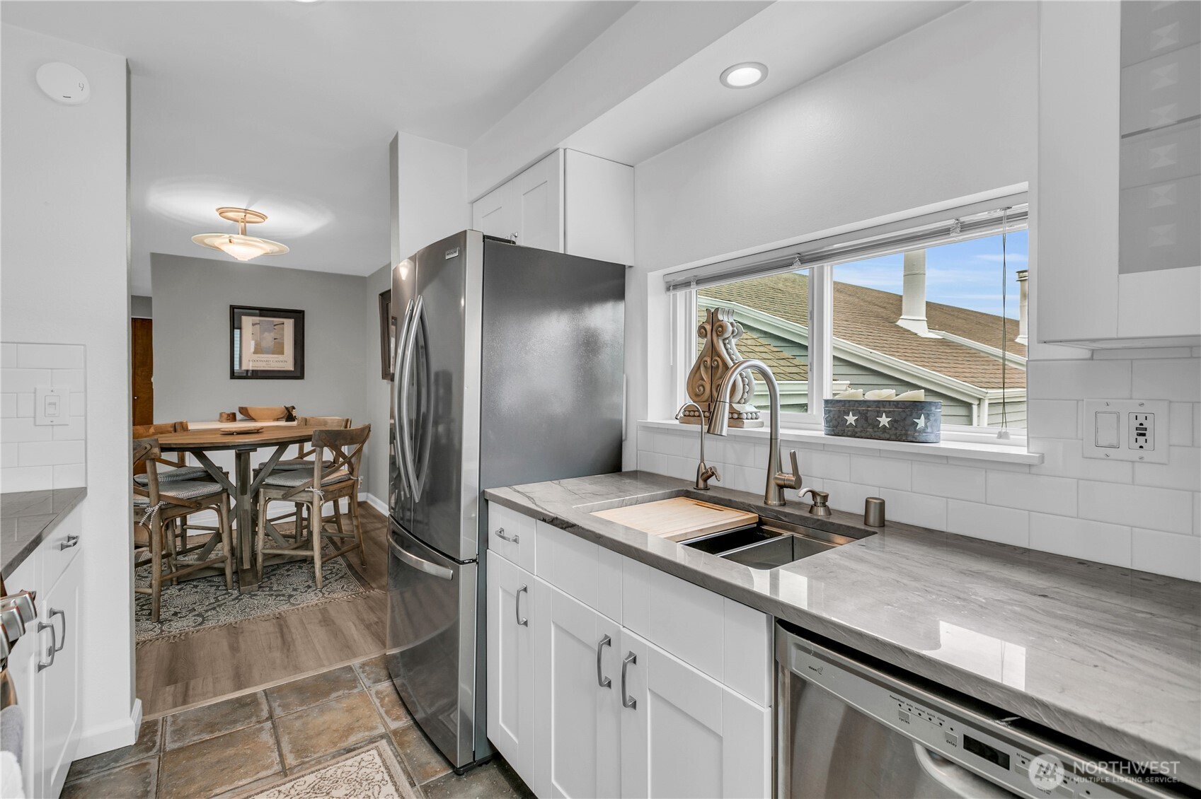 21925 7th Avenue S #124, Des Moines, WA 98198