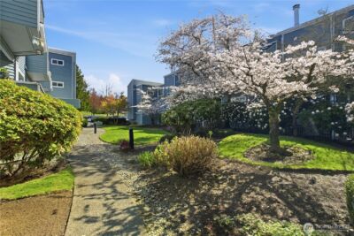21925 7th Avenue S #124, Des Moines, WA 98198 - Photo 25
