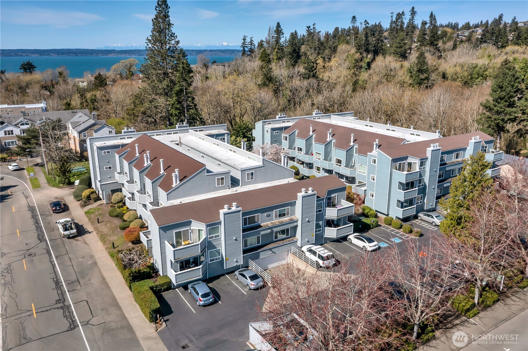 21925 7th Avenue S #124, Des Moines, WA 98198