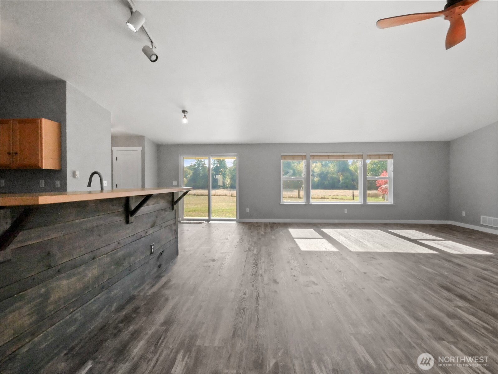 219 Jones Road , Winlock, WA 98596