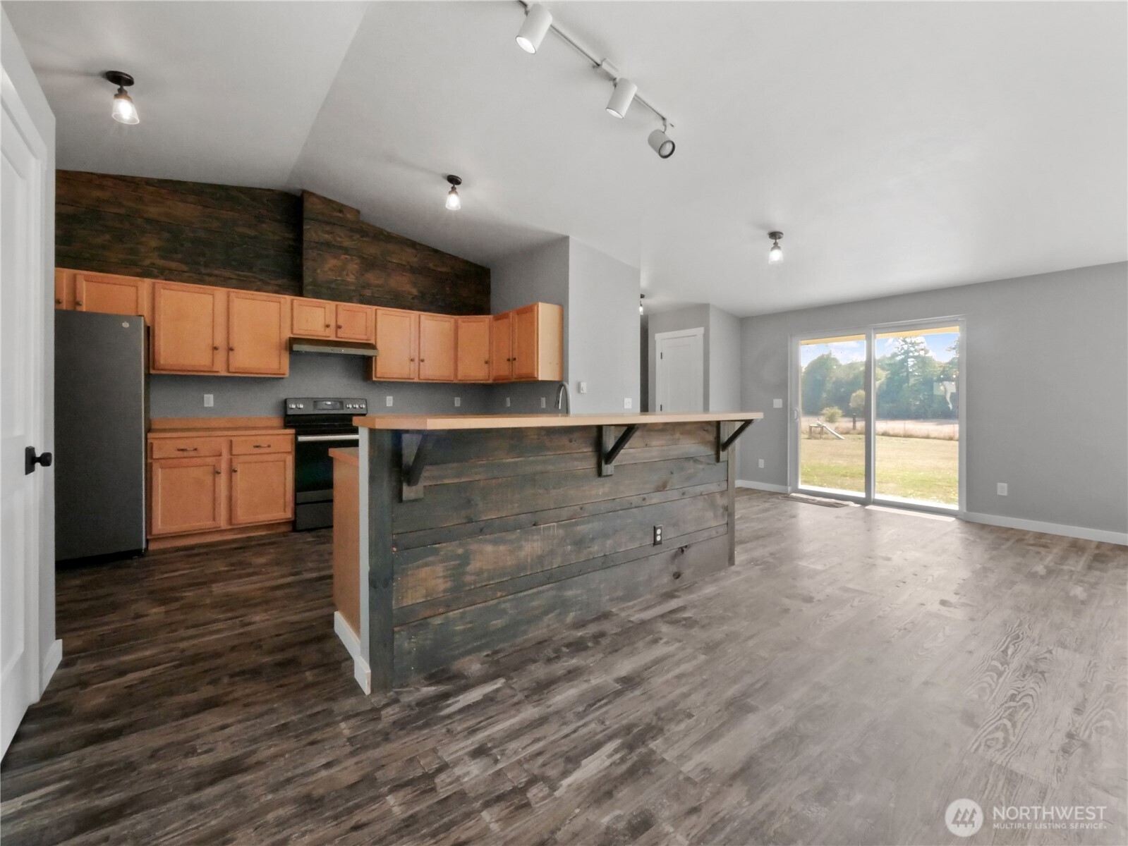 219 Jones Road , Winlock, WA 98596