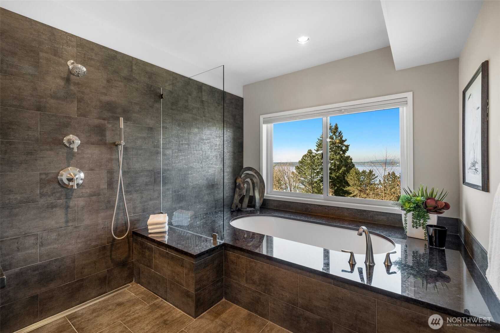 4017 56th Avenue SW, Seattle, WA 98116