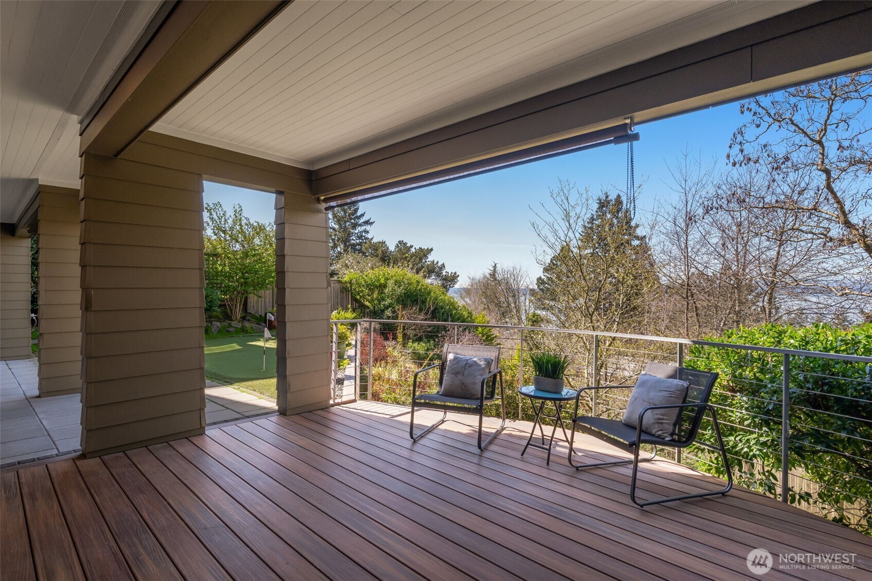 4017 56th Avenue SW, Seattle, WA 98116