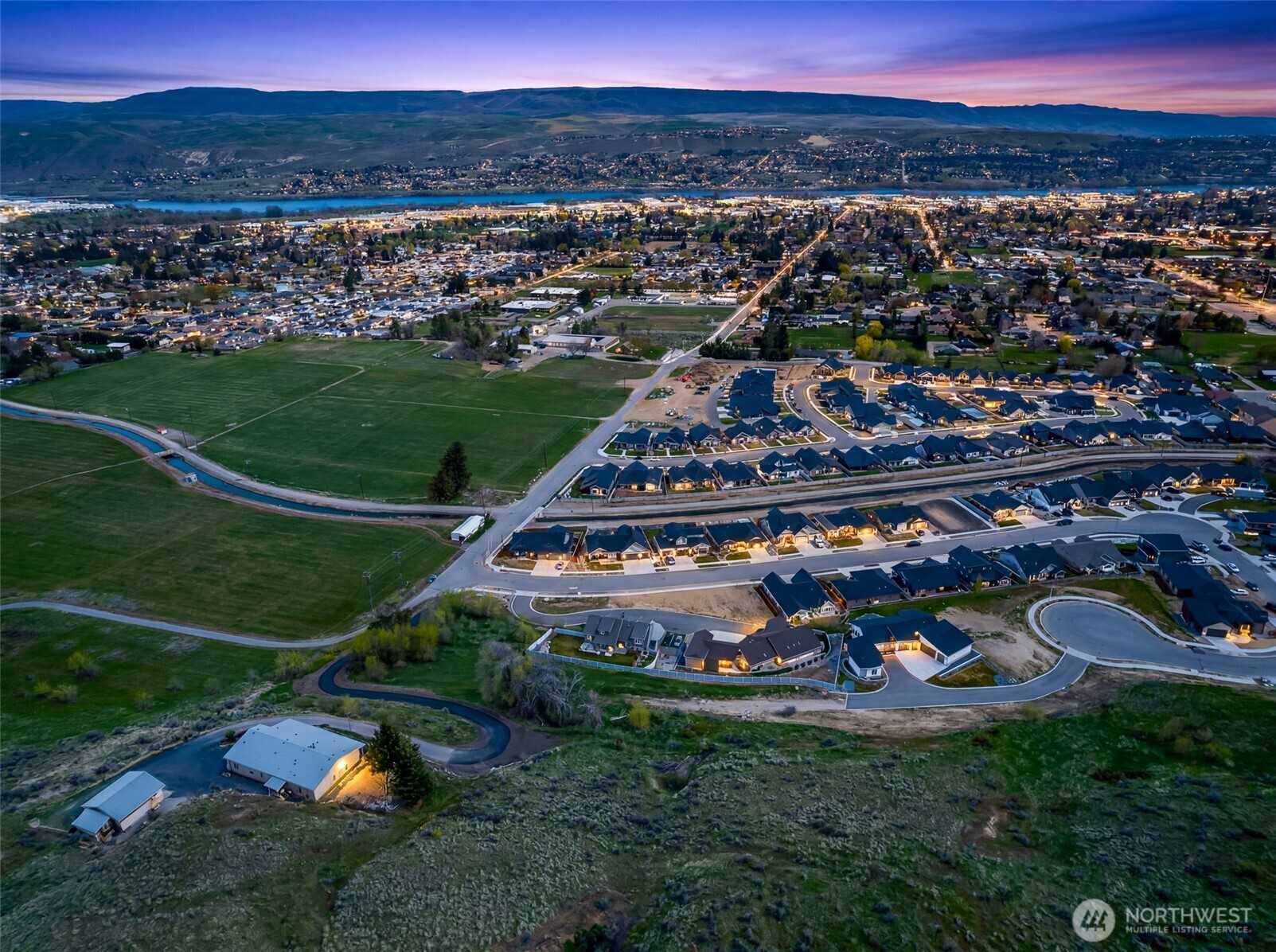 935 Silas Lane , Wenatchee, WA 98801