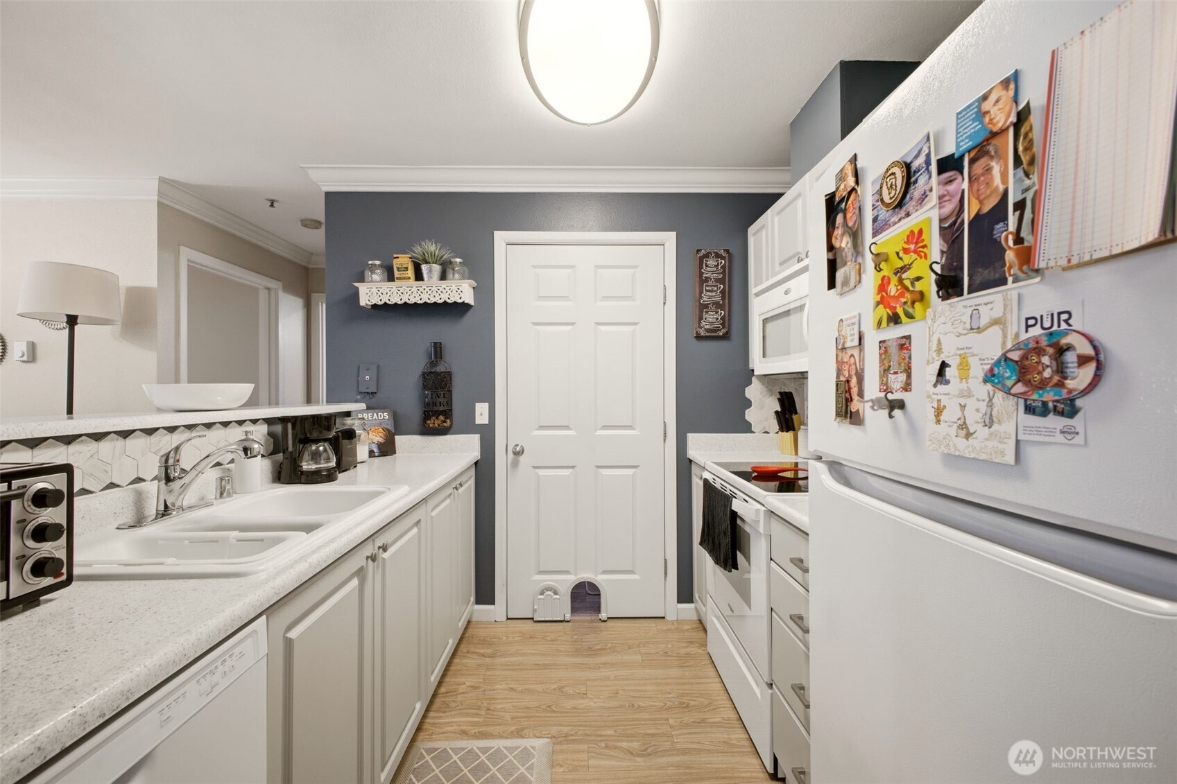 33020 10th Avenue SW #E102, Federal Way, WA 98023
