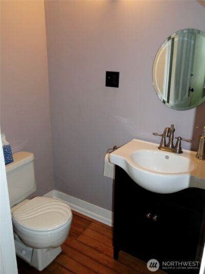 1921 44 Avenue SW, Seattle, WA 98116-1908 - Photo 24