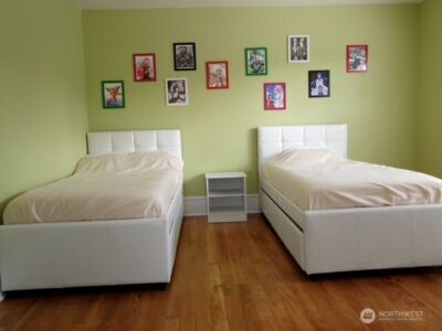 1921 44 Avenue SW, Seattle, WA 98116-1908 - Photo 9