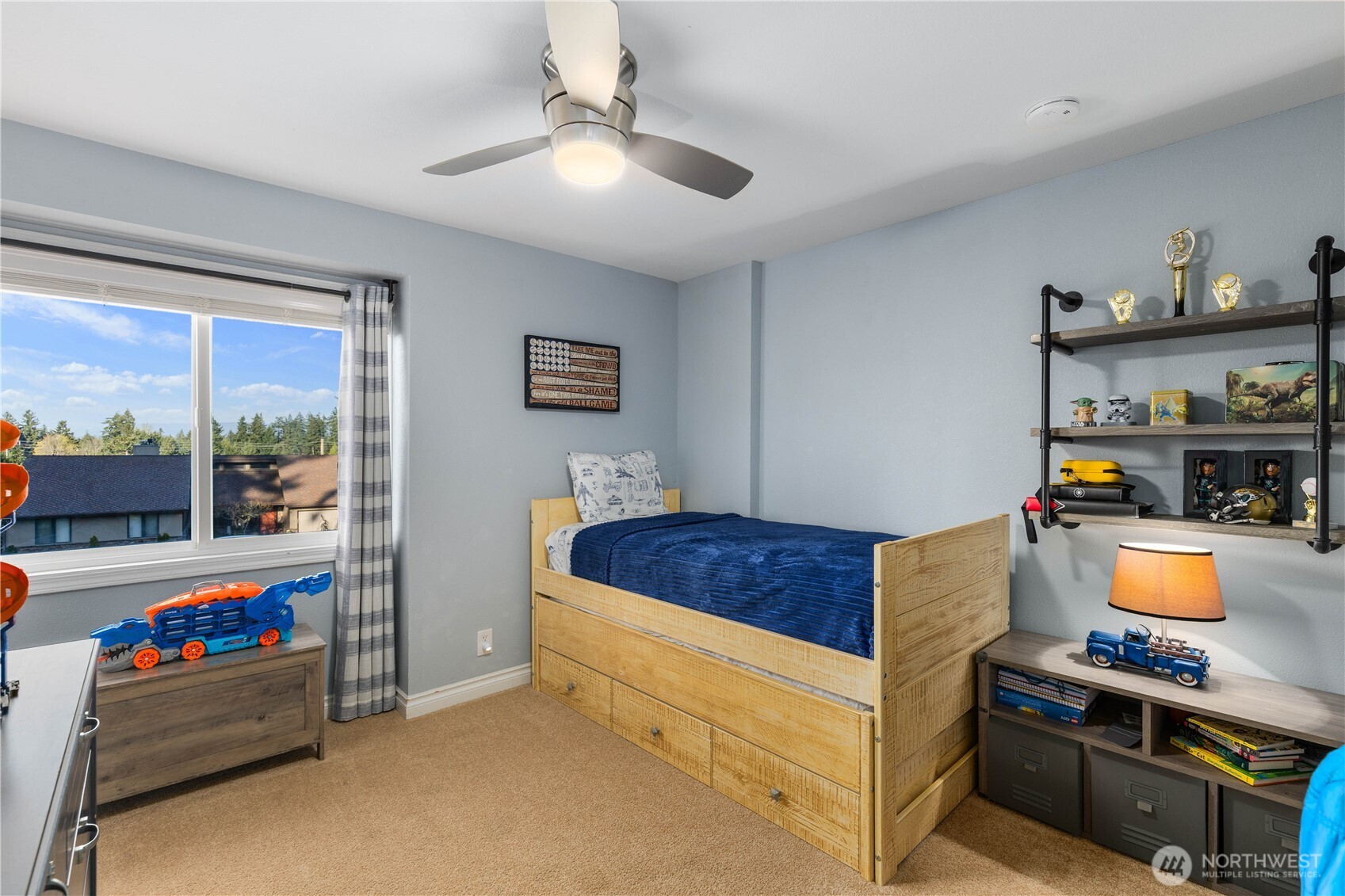 2610 211th Avenue E, Lake Tapps, WA 98391