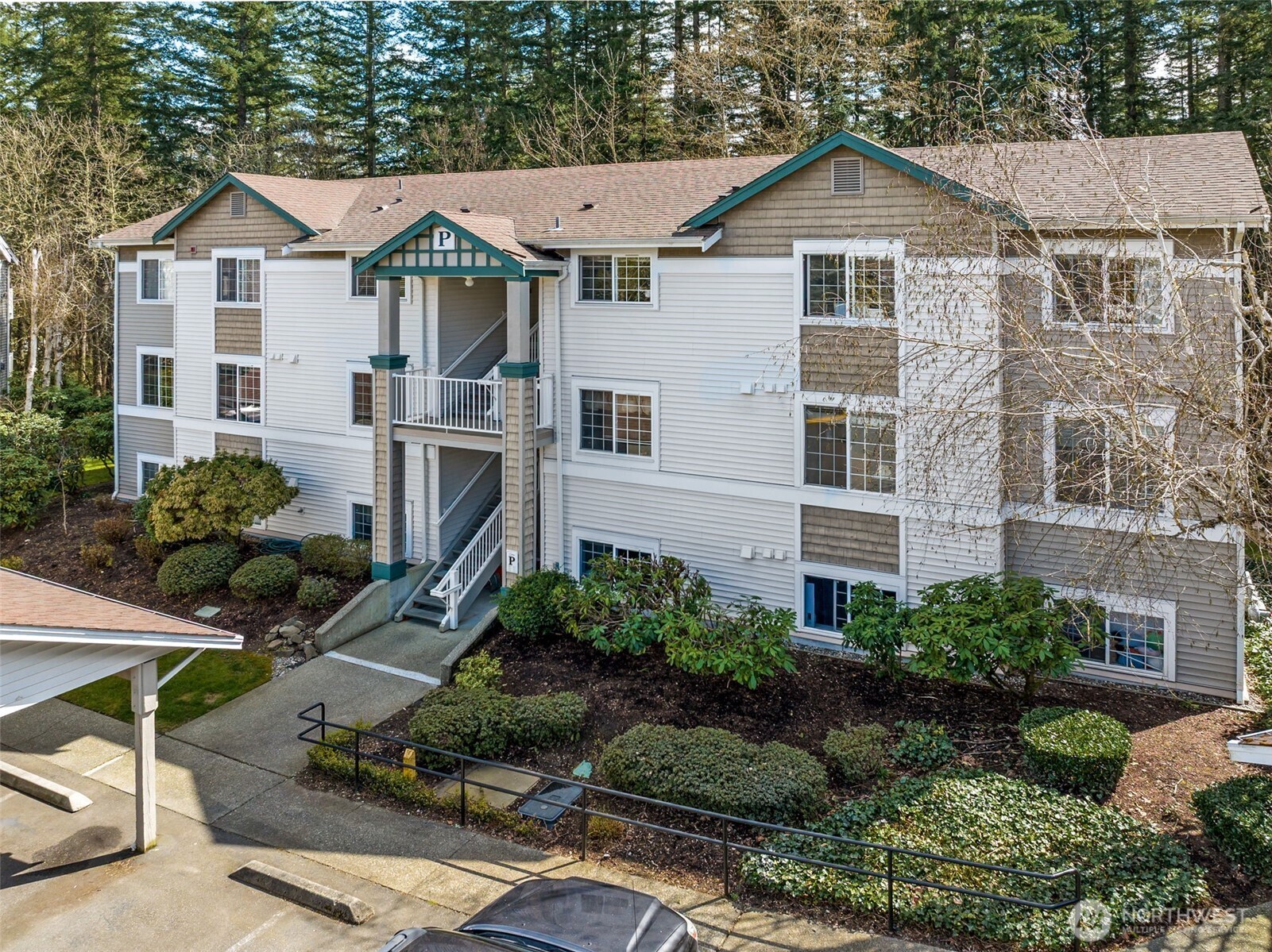 25235 SE Klahanie Boulevard #P201, Sammamish, WA 98029-5609