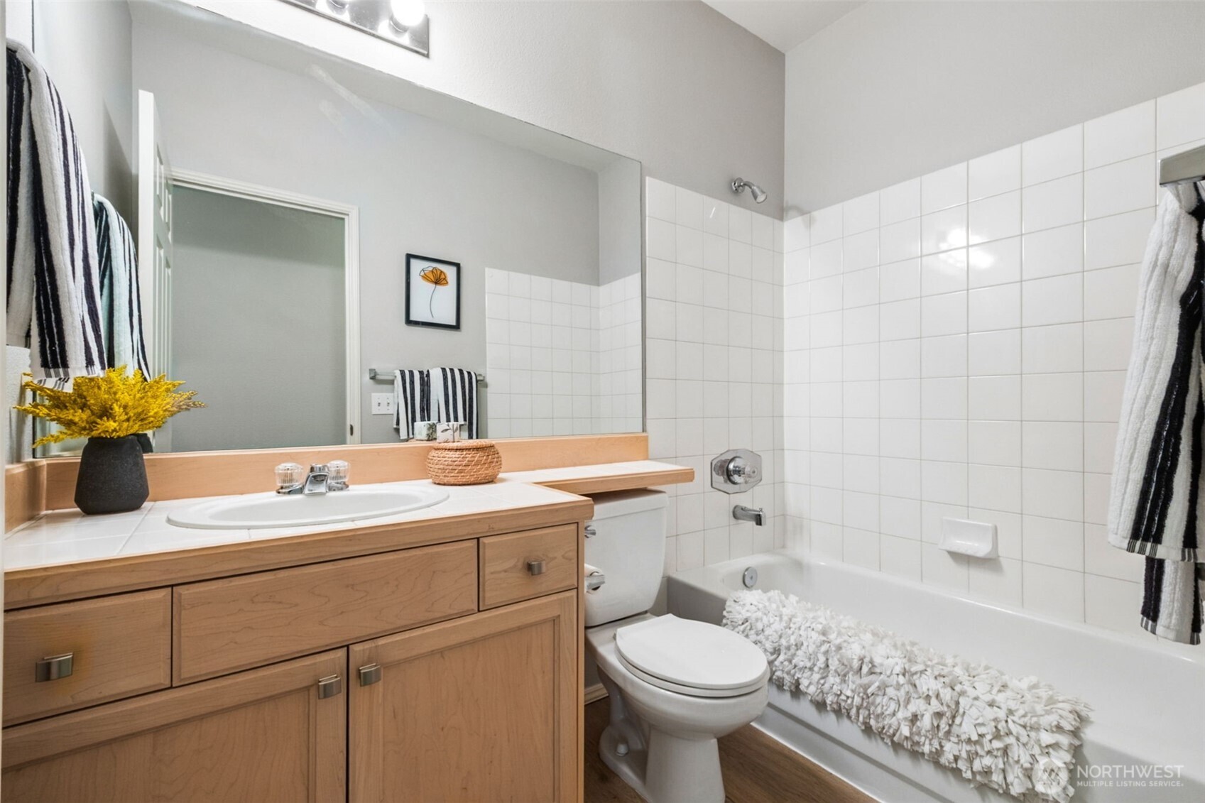 25235 SE Klahanie Boulevard #P201, Sammamish, WA 98029-5609