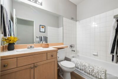 25235 SE Klahanie Boulevard #P201, Sammamish, WA 98029-5609 - Photo 18