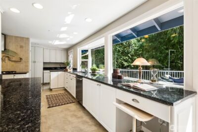 25845 SE 152 Street , Issaquah, WA 98027-8264 - Photo 13