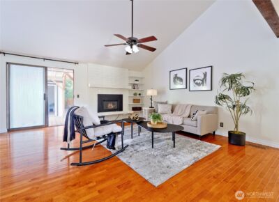 12015 NE 161st St , Bothell, WA 98011 - Photo 11