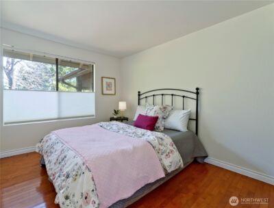 12015 NE 161st St , Bothell, WA 98011 - Photo 17