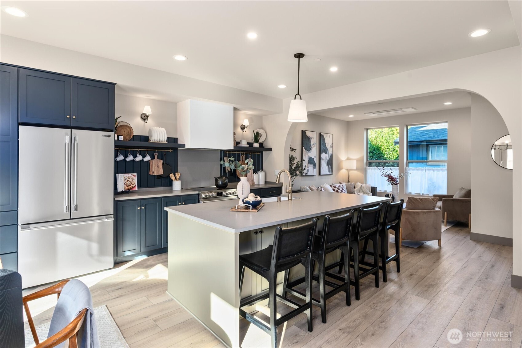 5033 25th Avenue SW #A, Seattle, WA 98106