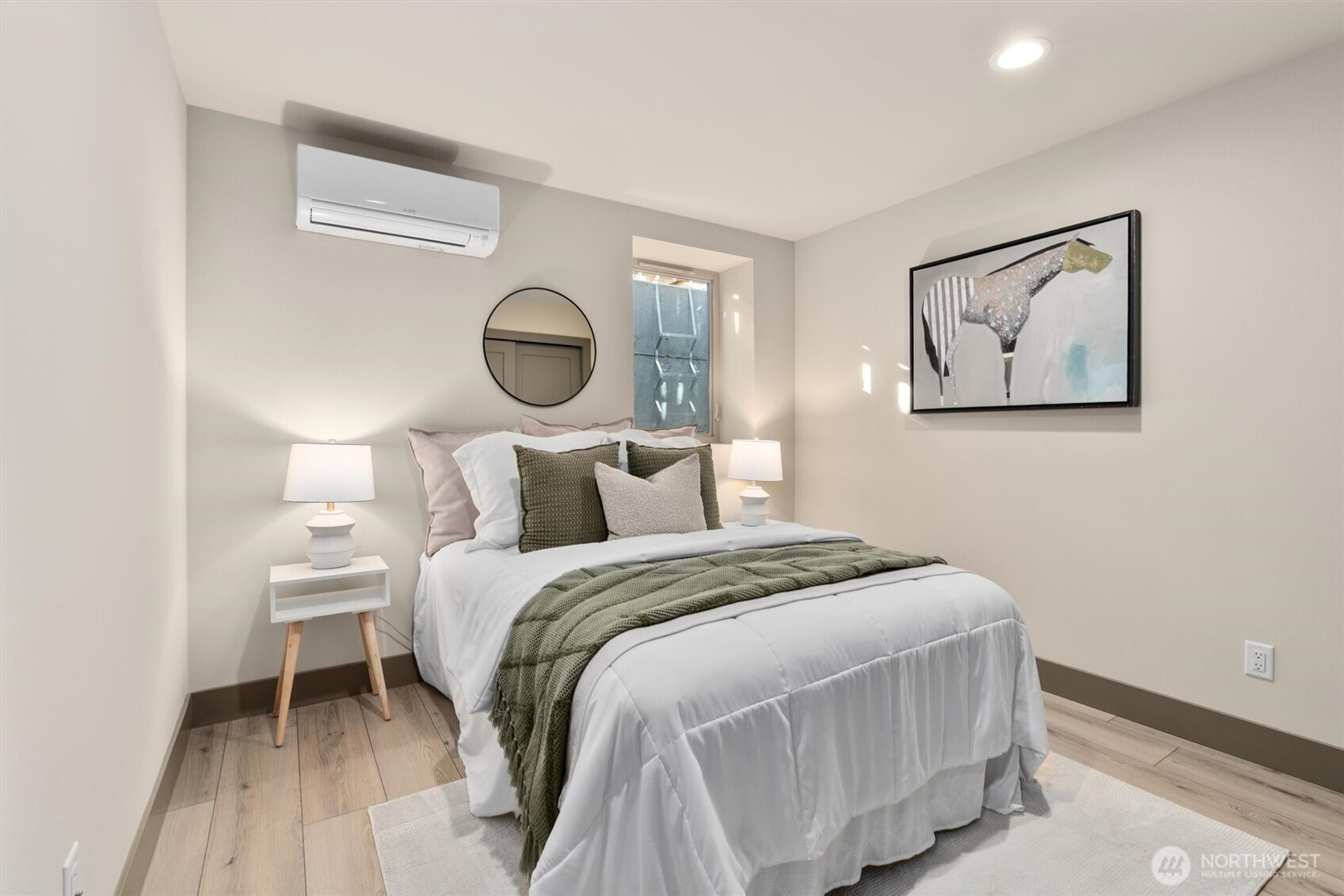 5033 25th Avenue SW #A, Seattle, WA 98106