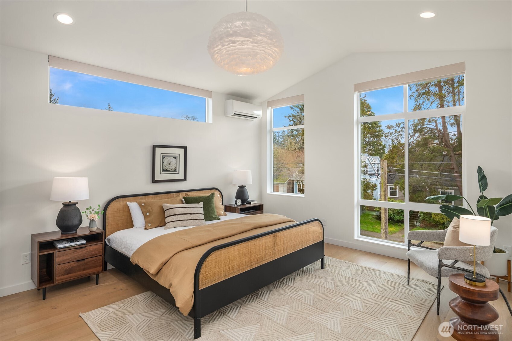 328 NE 91st Street , Seattle, WA 98115