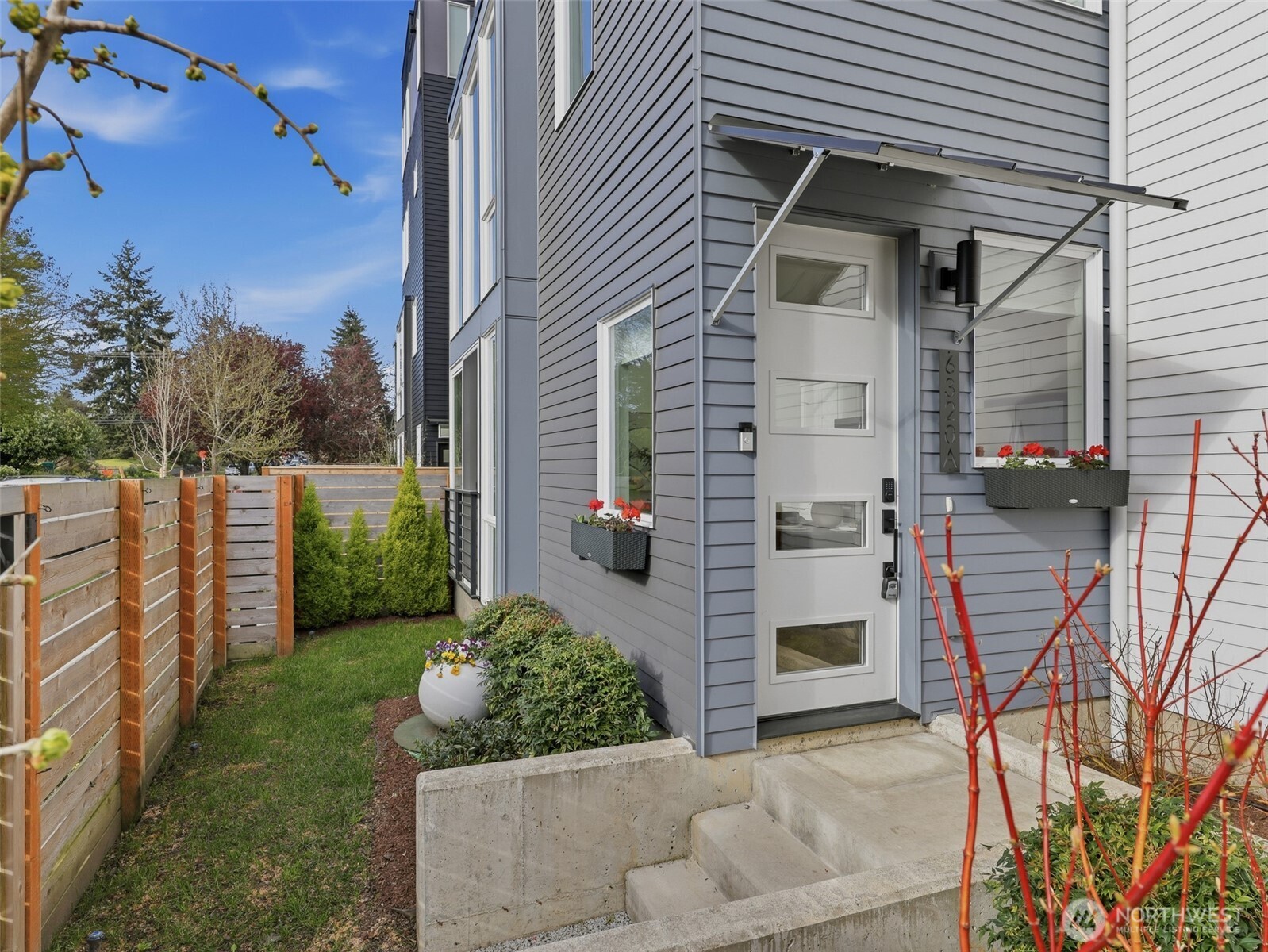 6320 41st Avenue SW #A, Seattle, WA 98136