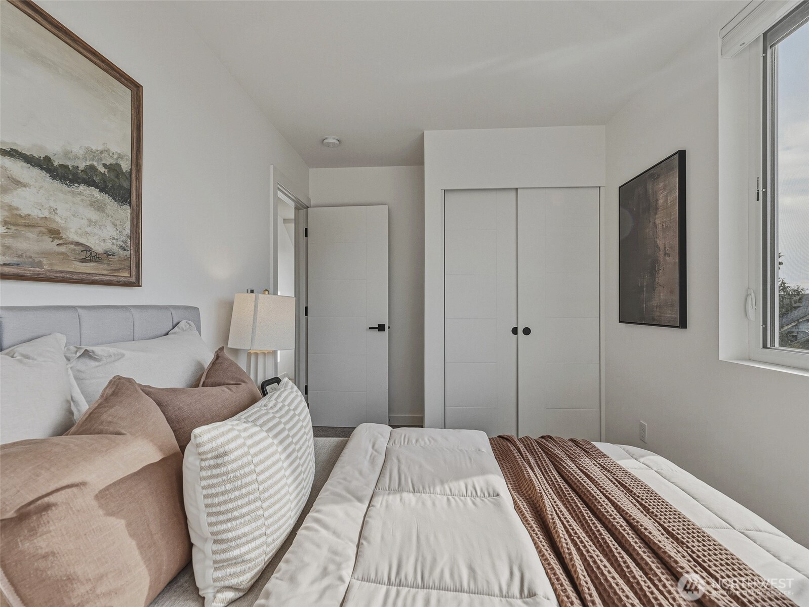 6320 41st Avenue SW #A, Seattle, WA 98136