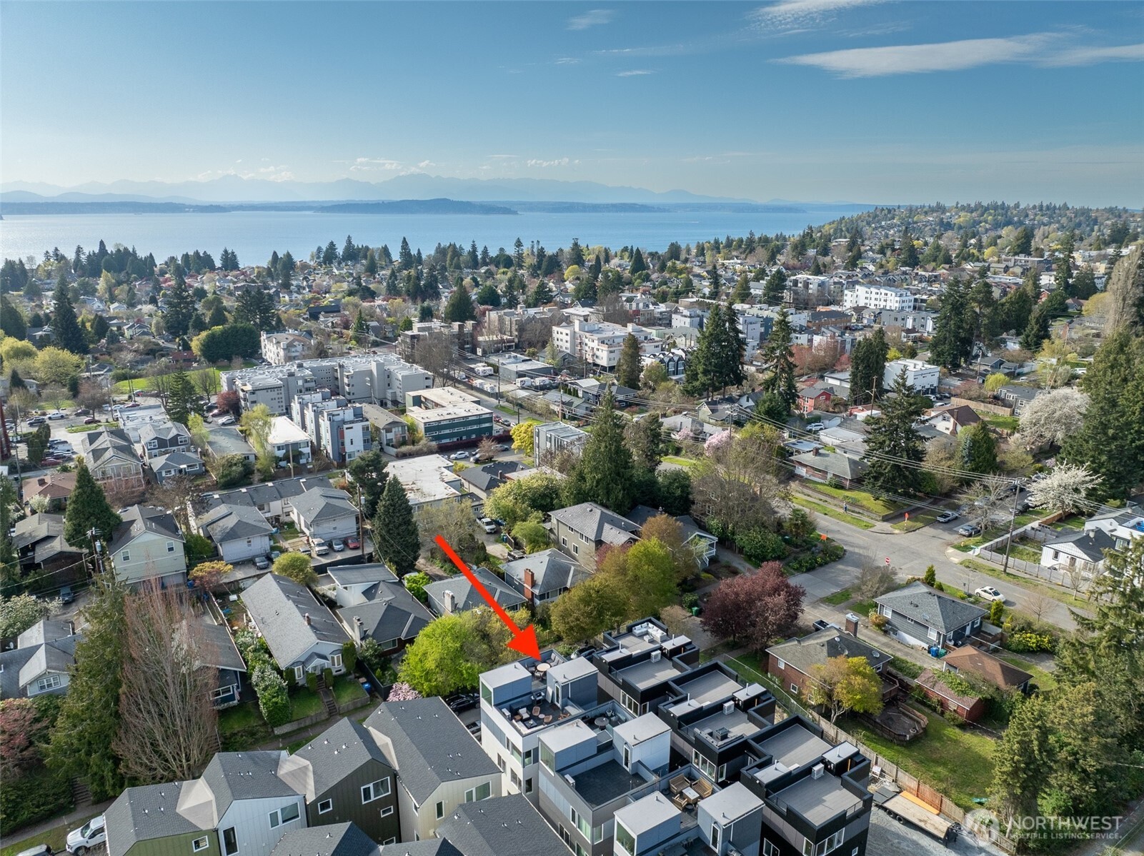 6320 41st Avenue SW #A, Seattle, WA 98136