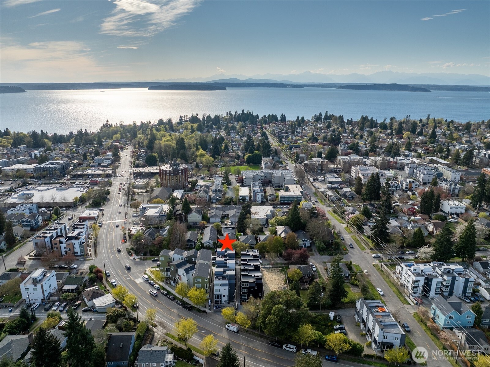 6320 41st Avenue SW #A, Seattle, WA 98136