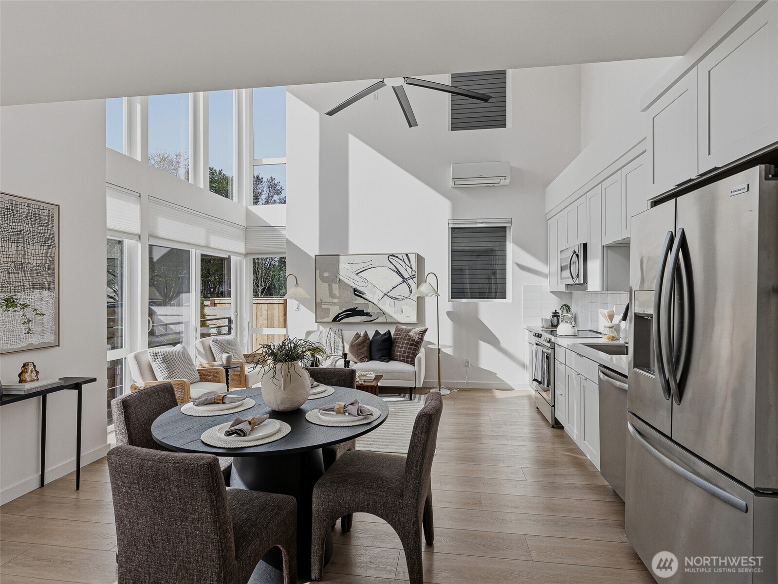 6320 41st Avenue SW #A, Seattle, WA 98136