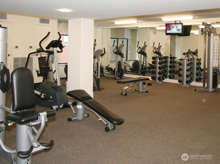 2911 2nd Avenue #324, Seattle, WA 98121