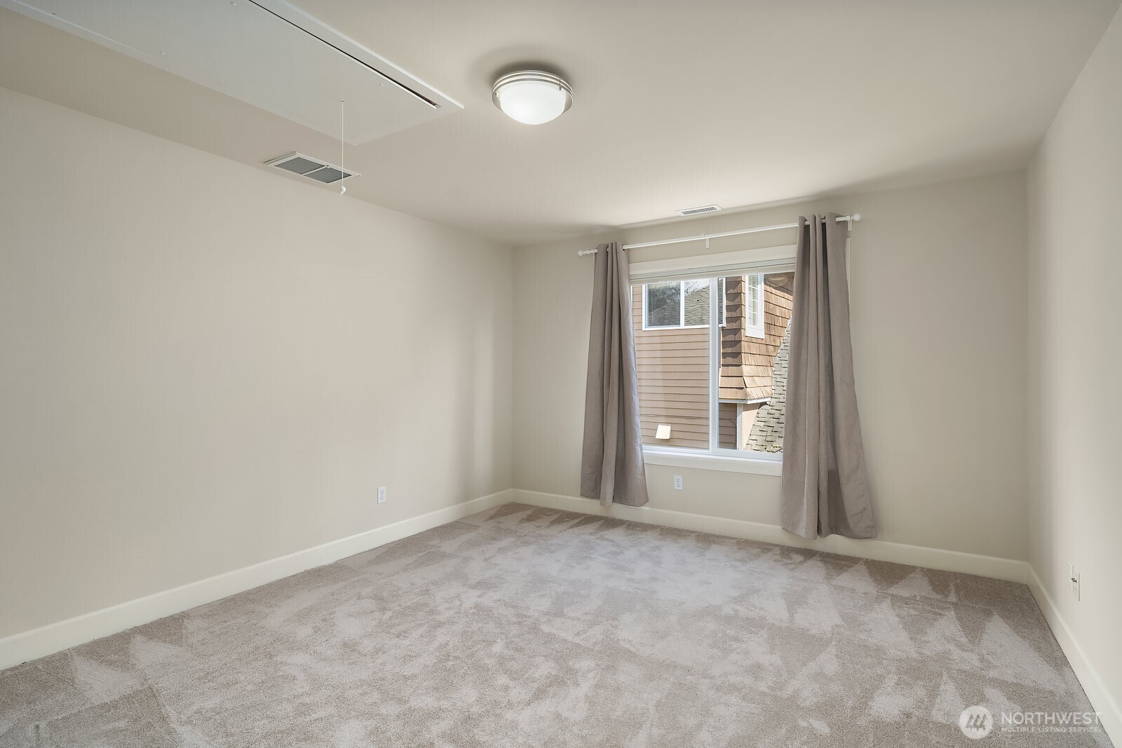 20522 NE 23rd Court , Sammamish, WA 98074